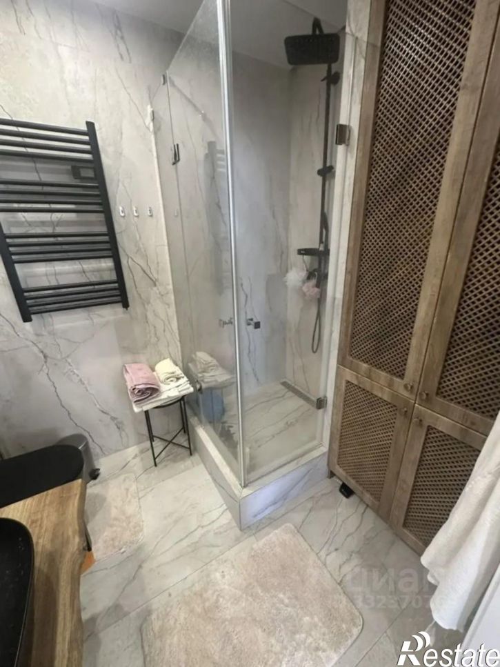 2-комн квартира б-р им. Адмирала Пустошкина, 11Б,  д. 11Б