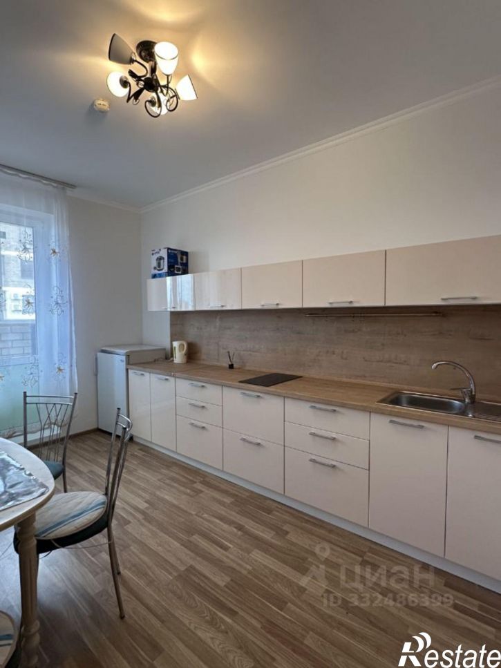 2-комн квартира ул Гидростроителей, 62 1,  д. 62 1,  к. 1
