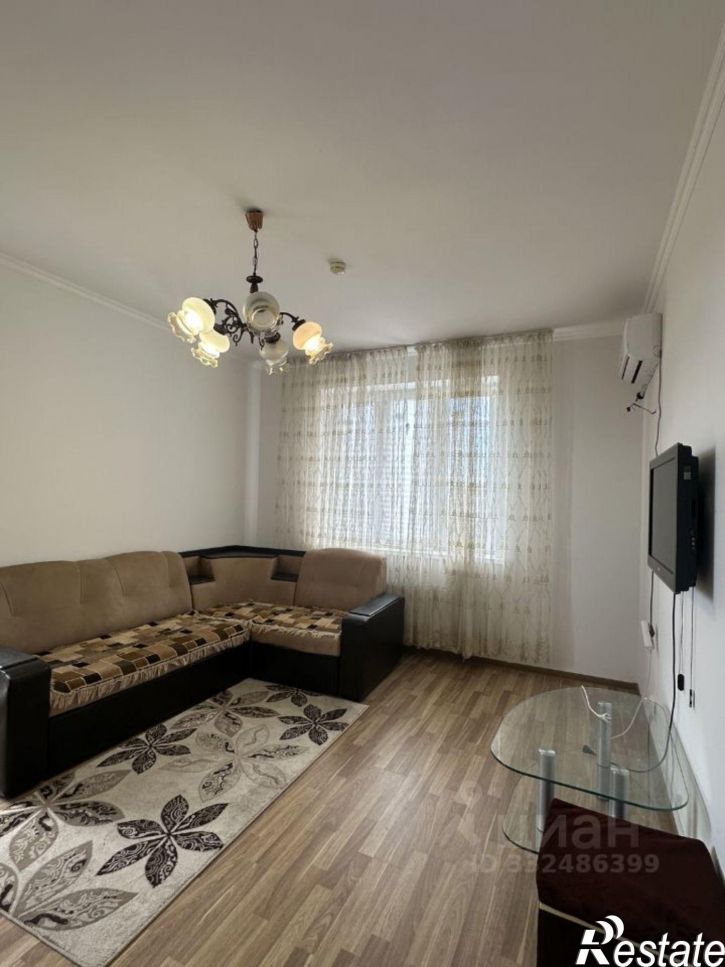 2-комн квартира ул Гидростроителей, 62 1,  д. 62 1,  к. 1