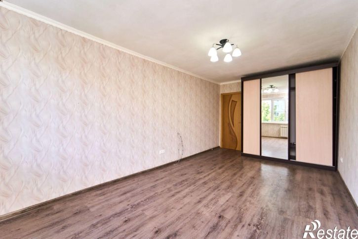 2-комн квартира ул Гидростроителей, 12,  д. 12