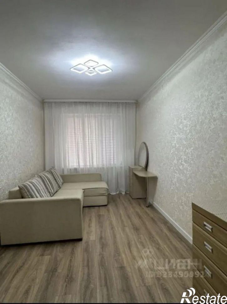 2-комн квартира ул Ангарская, 1/8,  д. 1/8