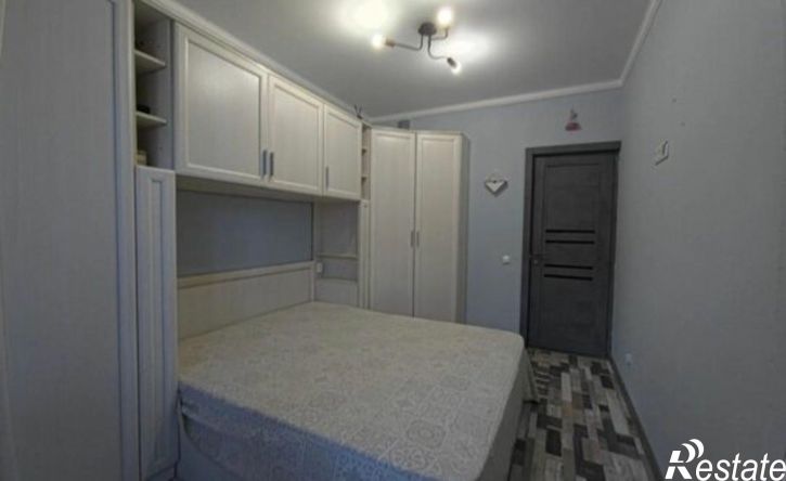 2-комн квартира ул им. Героя Яцкова И.В., 1/10,  д. 1/10
