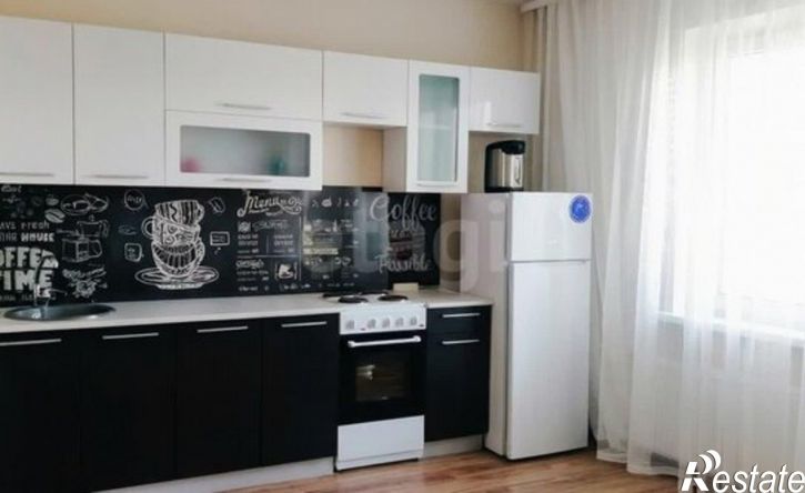 3-комн квартира ул им. Героя Владислава Посадского, 32,  д. 32