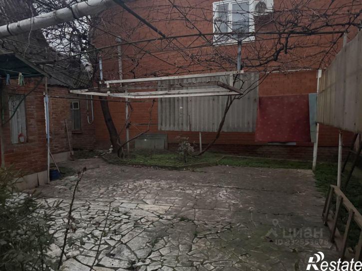 Коттедж/дом пр-д 1-й им. Сафонова, 42,  д. 42