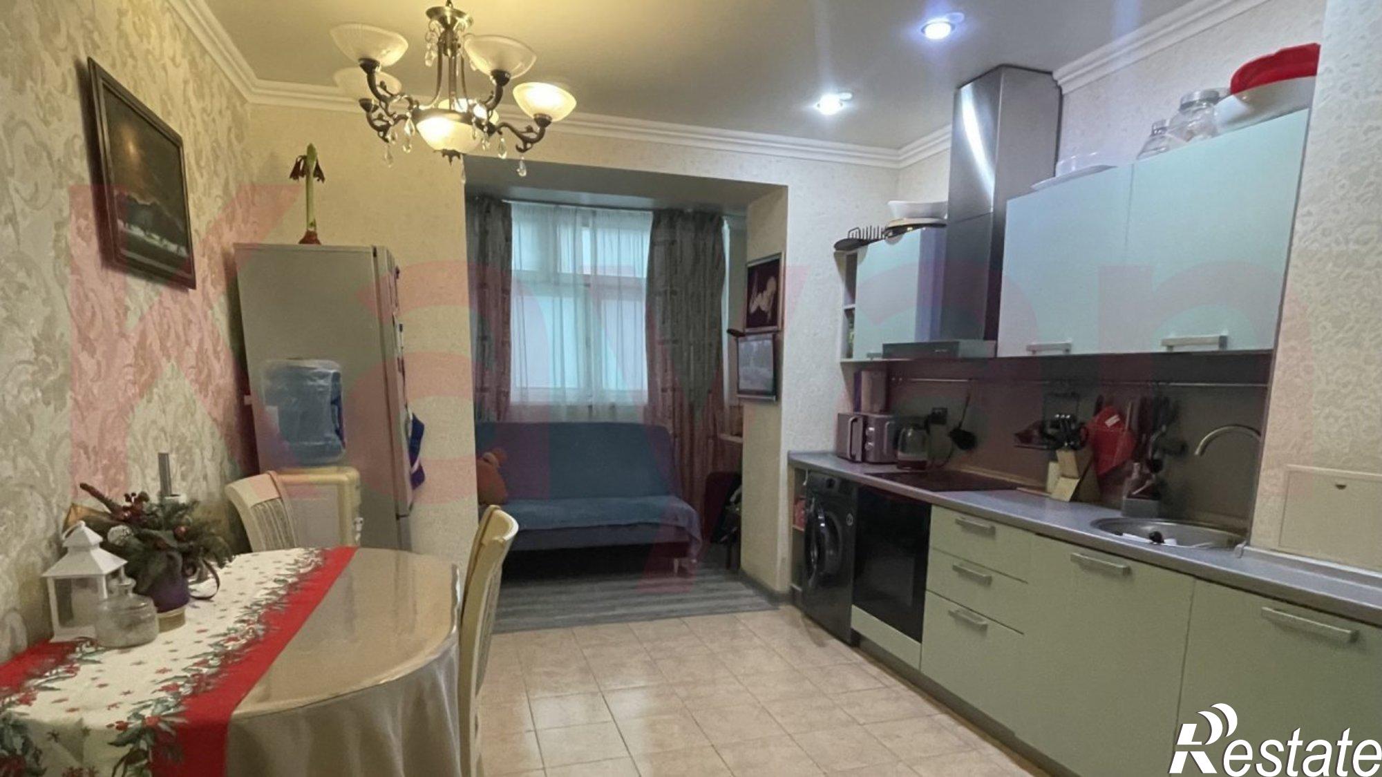 Купить квартиру за 11 990 000 рублей на им. Атарбекова ул.