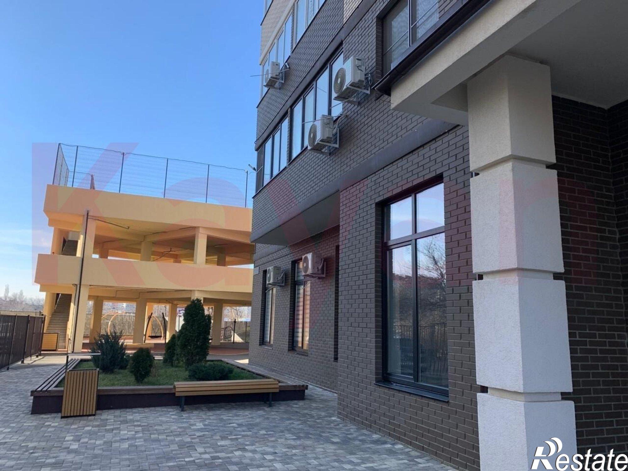 Купить студию за 6 000 000 рублей на Старокубанская ул.