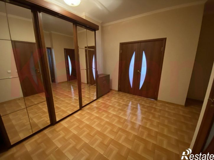 2-комн квартира Постовая ул.