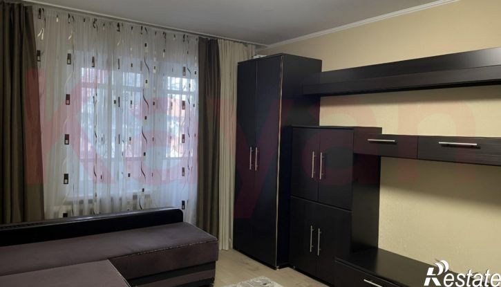 3-комн квартира Красных Партизан ул.