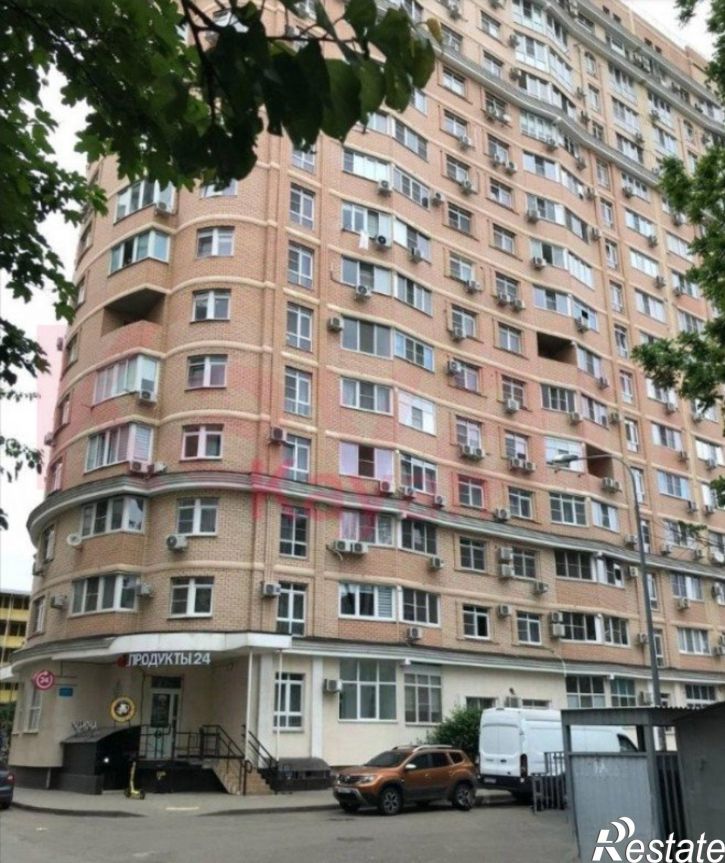 3-комн квартира Симферопольская ул.