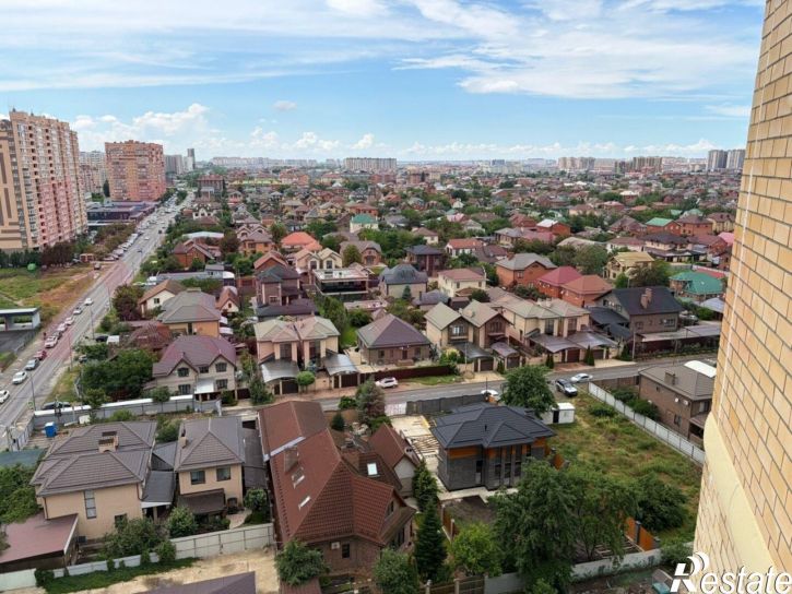 2-комн квартира Домбайская ул.