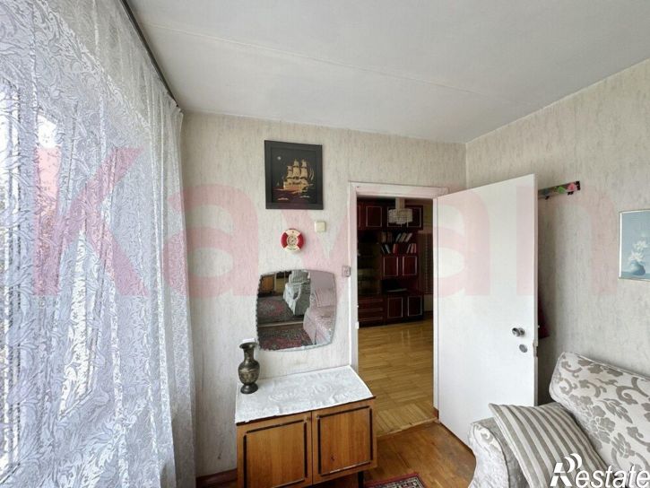 4-комн квартира Красных Партизан ул.
