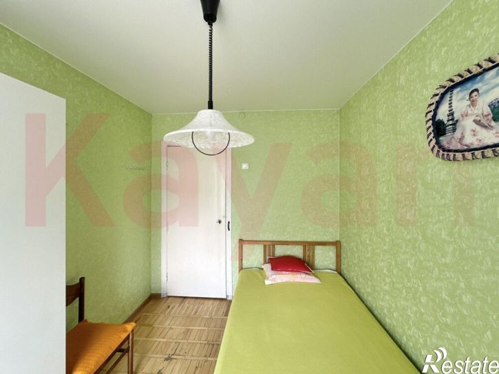 4-комн квартира Красных Партизан ул.