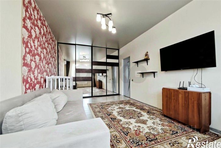 1-комн квартира ул им. Есенина, 84Г,  д. 84Г