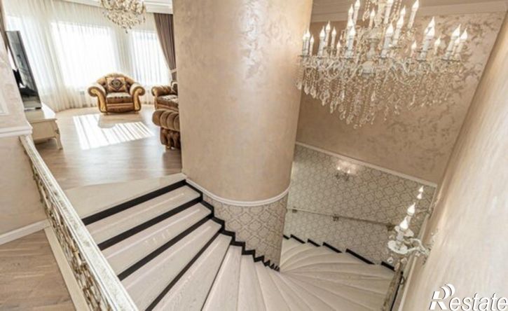 4-комн квартира ул Гаражная, 67,  д. 67