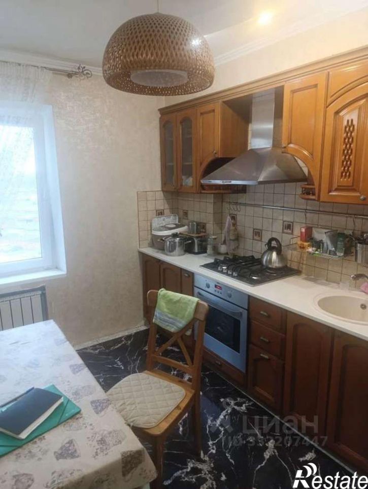 3-комн квартира ул им. Думенко, 10,  д. 10