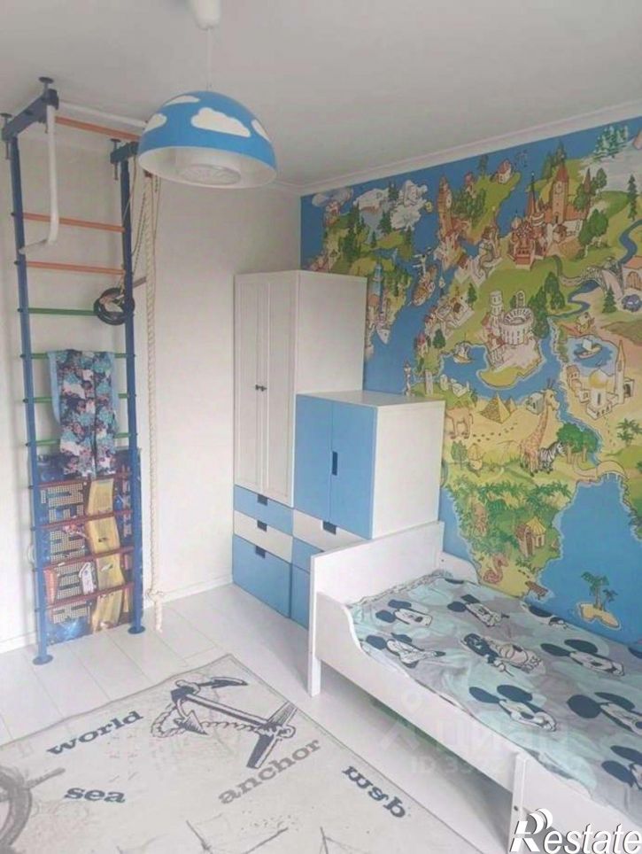3-комн квартира ул им. Думенко, 10,  д. 10