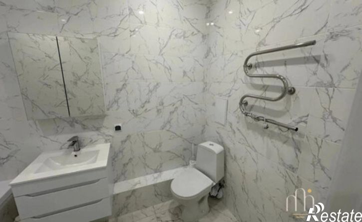 3-комн квартира микрорайон Любимово, 10