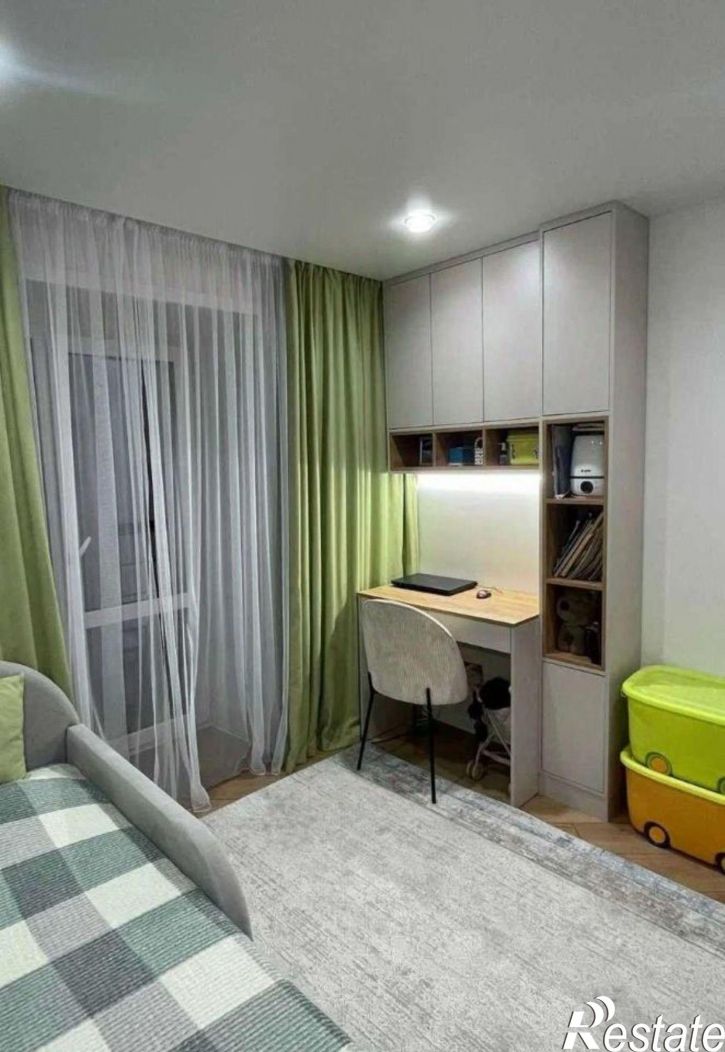 2-комн квартира ул им. Героя Георгия Бочарникова, 12,  д. 12
