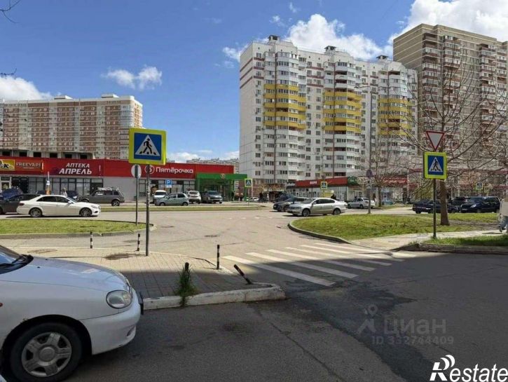 1-комн квартира пр-кт им. писателя Знаменского, 12,  д. 12