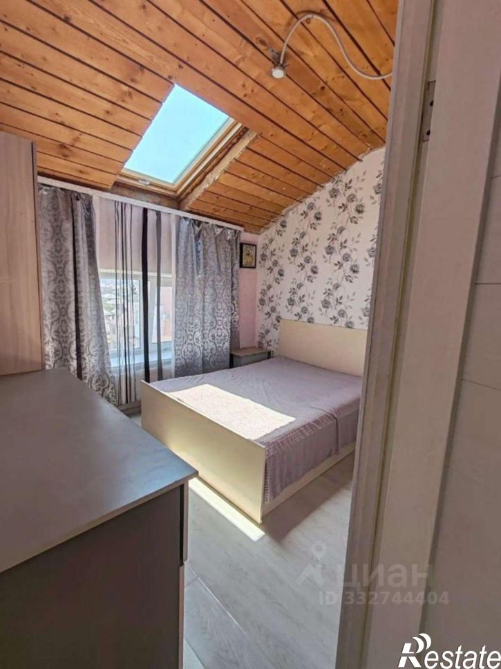 3-комн квартира ул Ратной Славы, 77,  д. 77