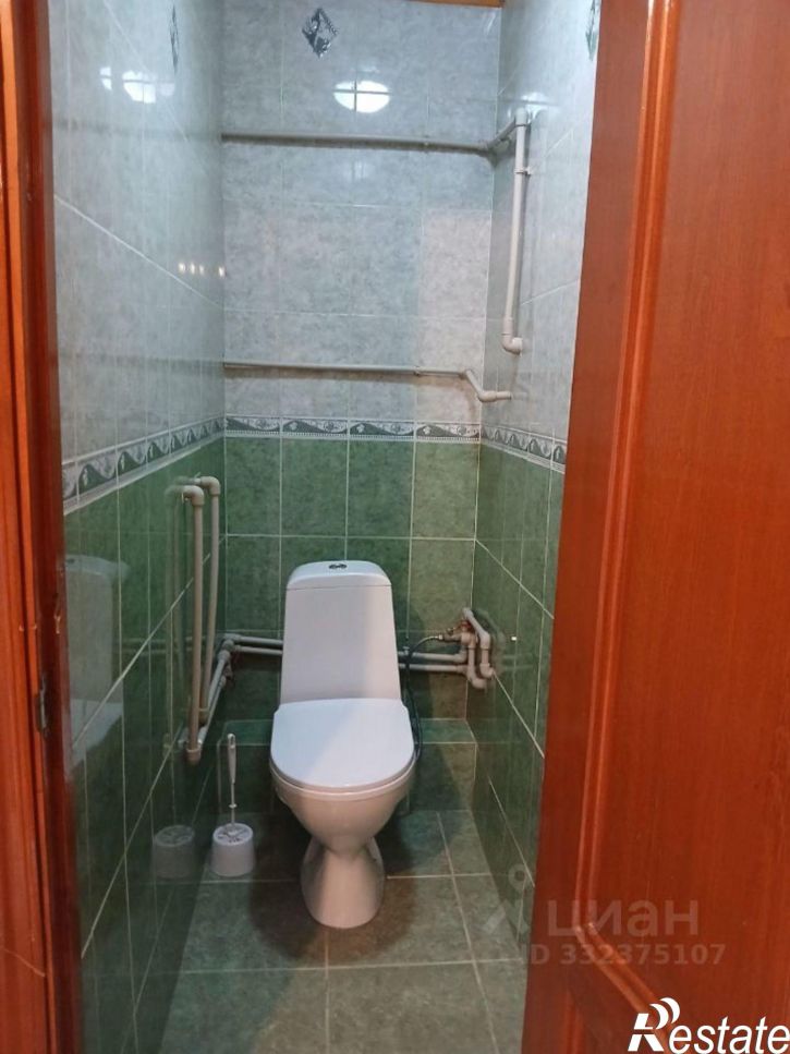 3-комн квартира пр-кт Чекистов, 13,  д. 13