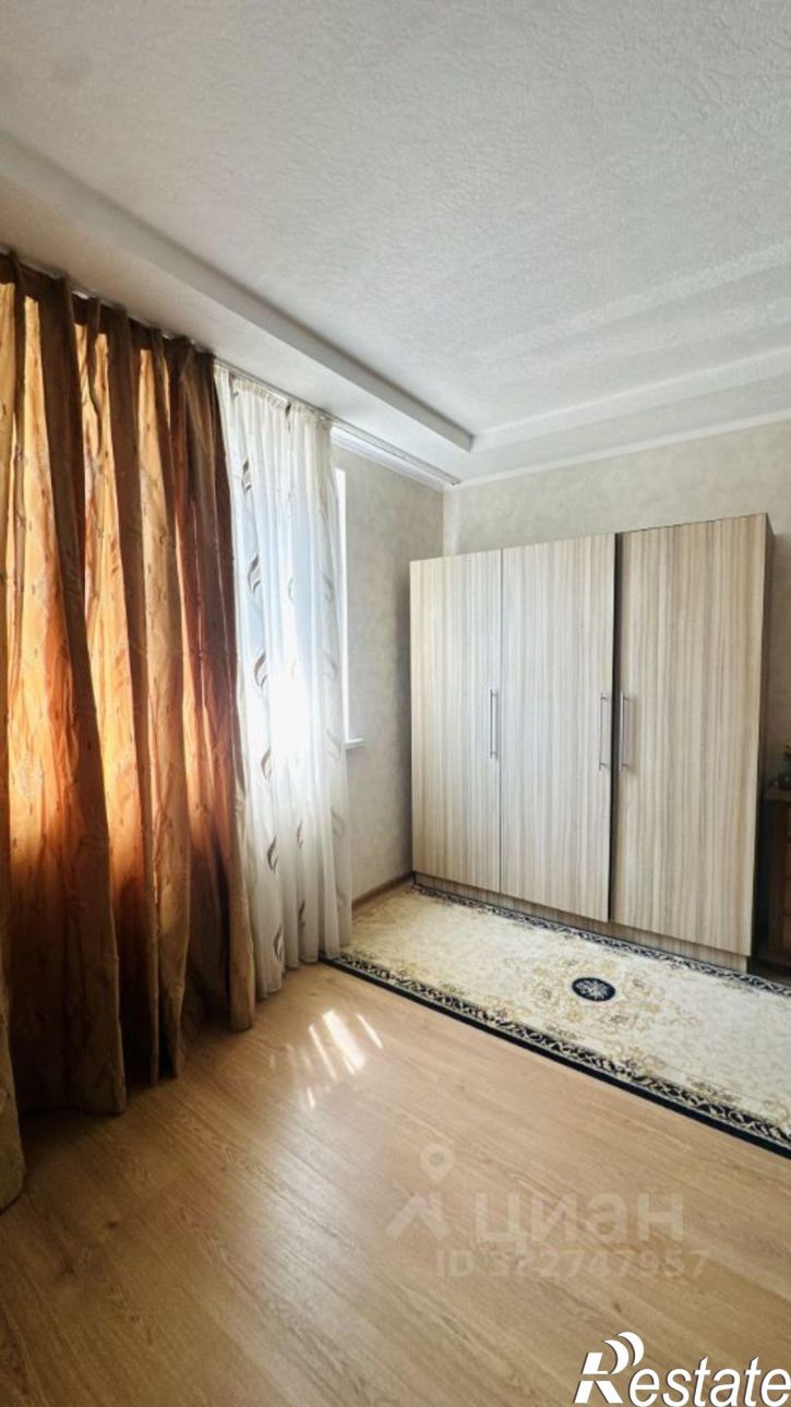 2-комн квартира ул Зиповская, 11,  д. 11