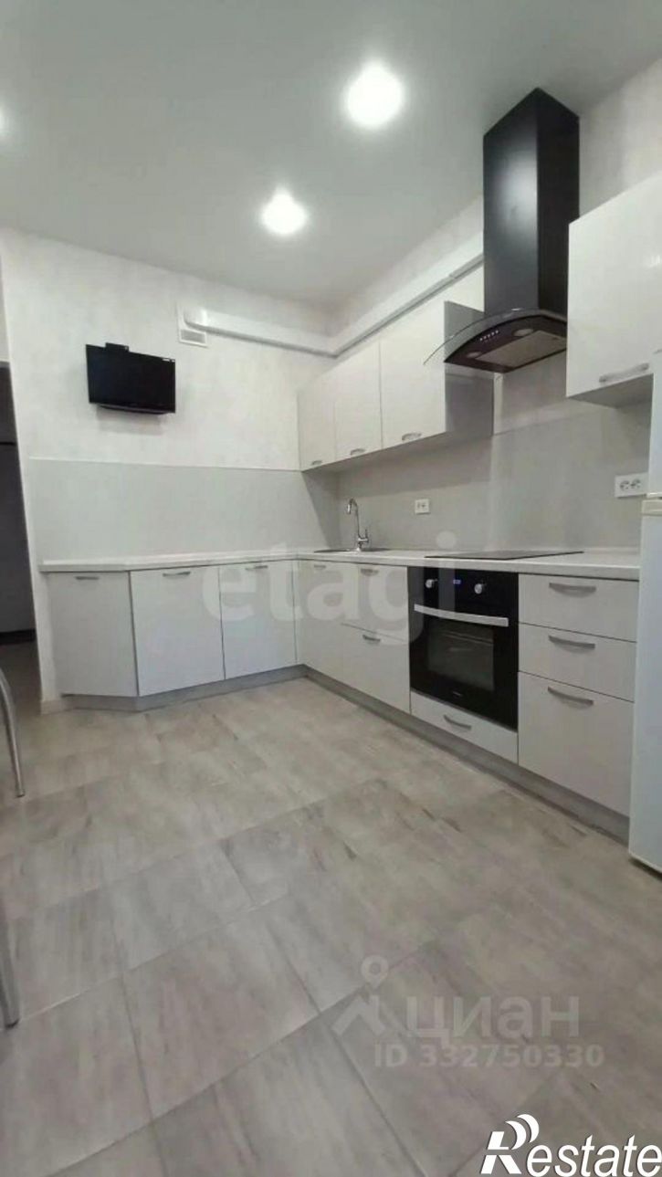 1-комн квартира ул им. Героя Яцкова И.В., 19,  д. 19