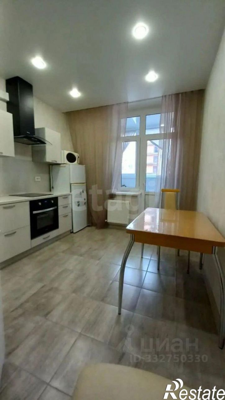1-комн квартира ул им. Героя Яцкова И.В., 19,  д. 19