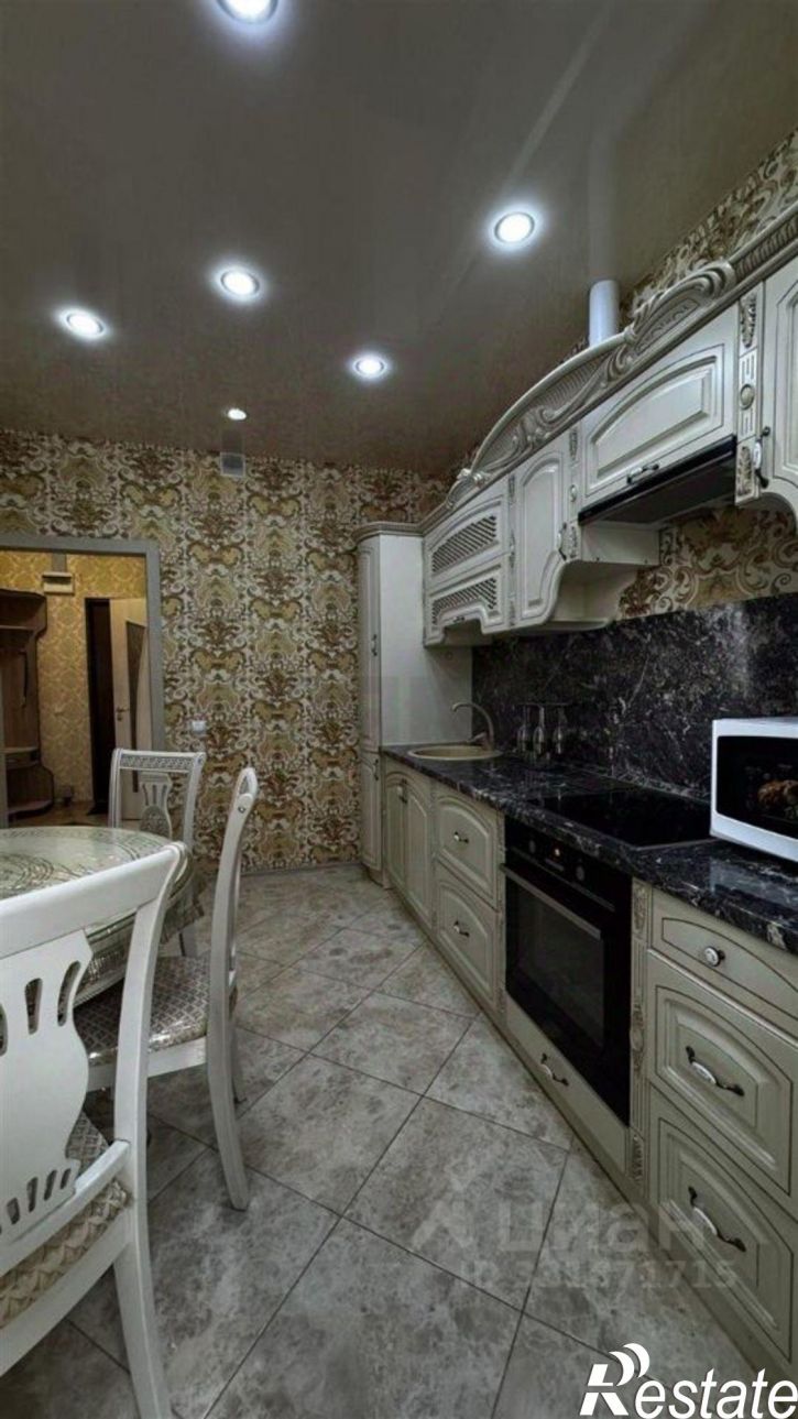 2-комн квартира ул Гидростроителей, 67,  д. 67