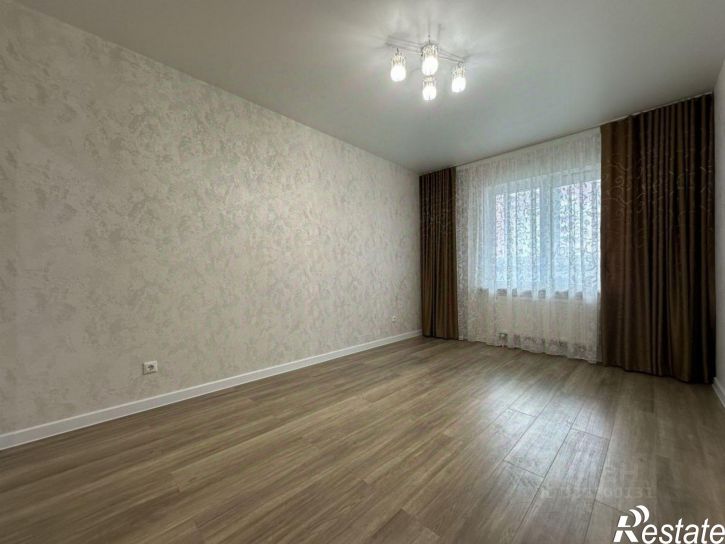 1-комн квартира ул им. Героя Аверкиева А.А., 8,  д. 8