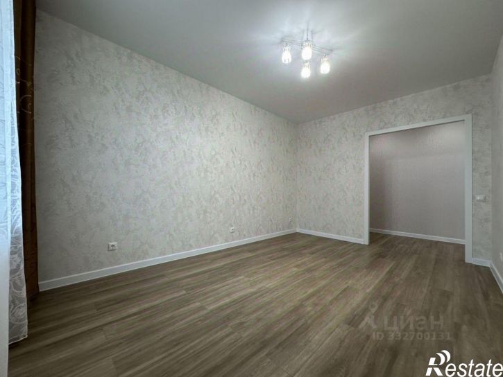 1-комн квартира ул им. Героя Аверкиева А.А., 8,  д. 8