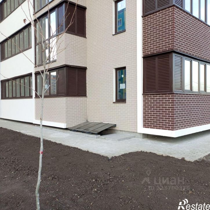 2-комн квартира Карпатская улица, 3