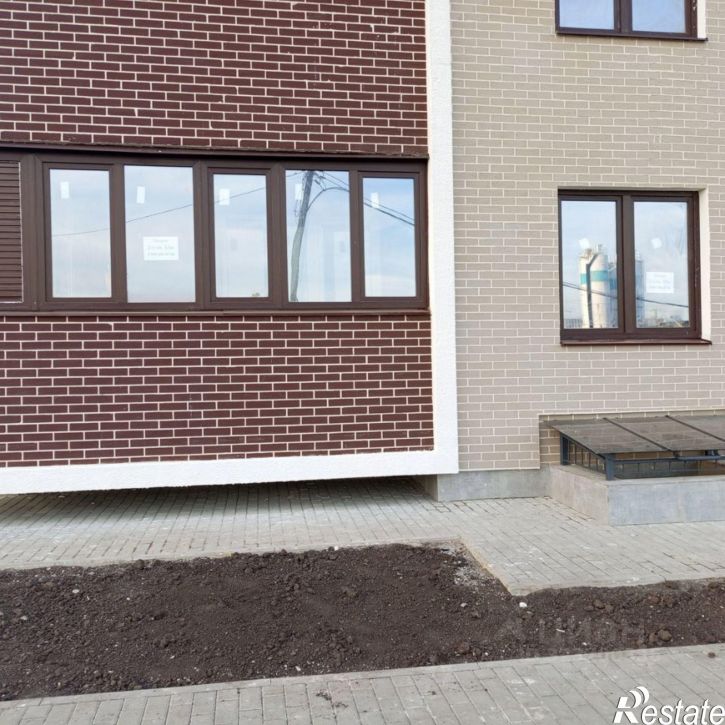 2-комн квартира Карпатская улица, 3