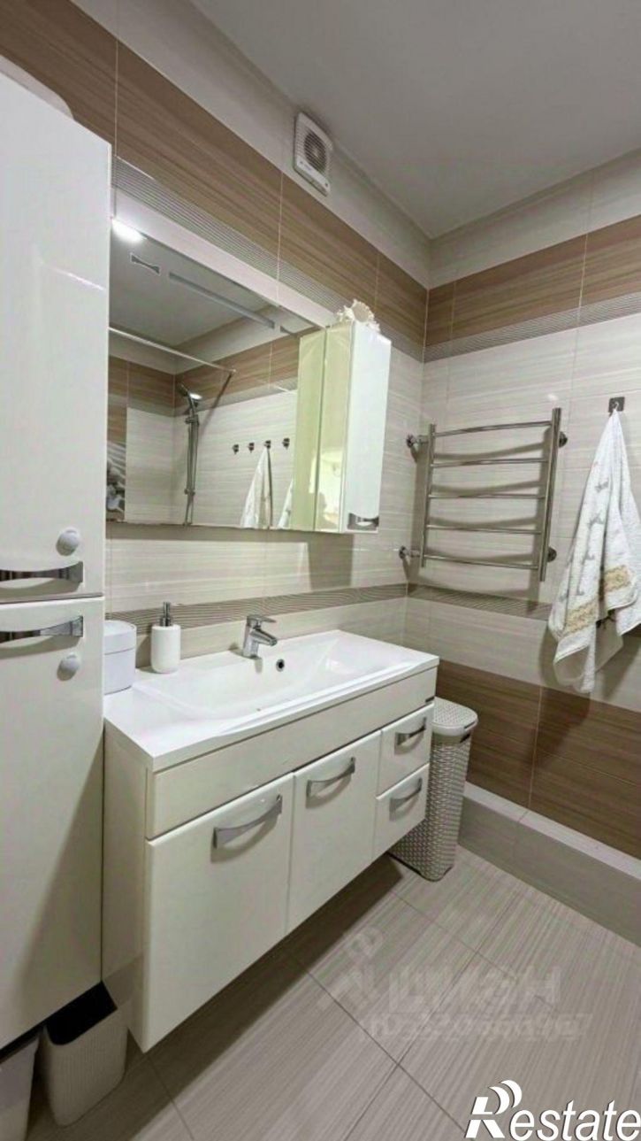 2-комн квартира ул им. 70-летия Октября, 13,  д. 13
