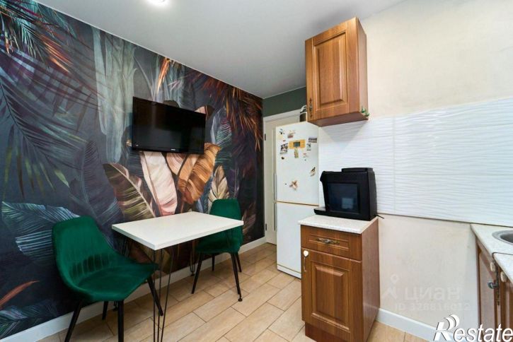 3-комн квартира пр-кт Чекистов, 31,  д. 31