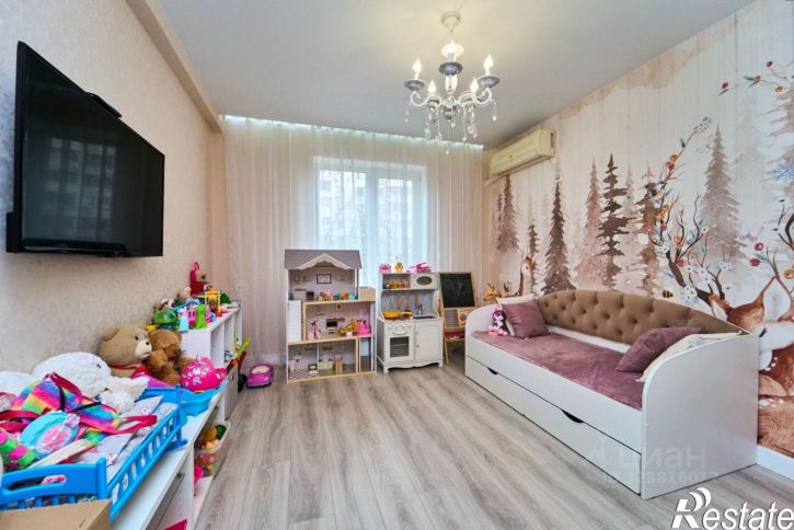 3-комн квартира пр-кт Чекистов, 31,  д. 31
