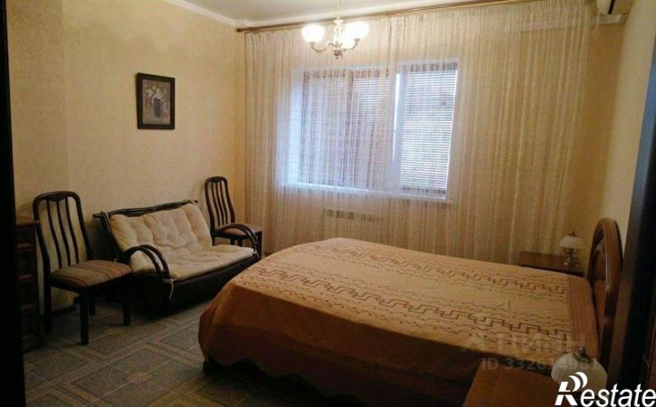 2-комн квартира ул им. Володи Головатого, 350,  д. 350