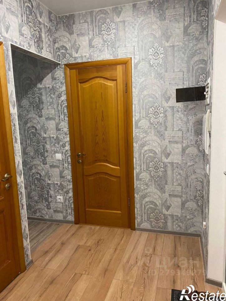 1-комн квартира ул им. Адмирала Серебрякова, 3 3,  д. 3 3,  к. 3