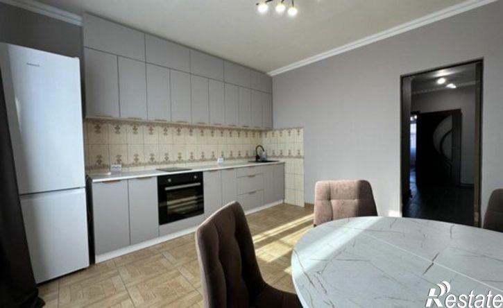 2-комн квартира ул 1-го Мая, 428,  д. 428