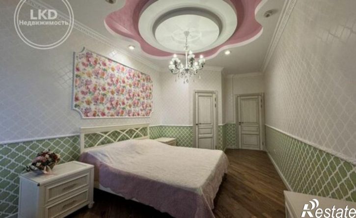 4-комн квартира б-р им. Клары Лучко, 10,  д. 10