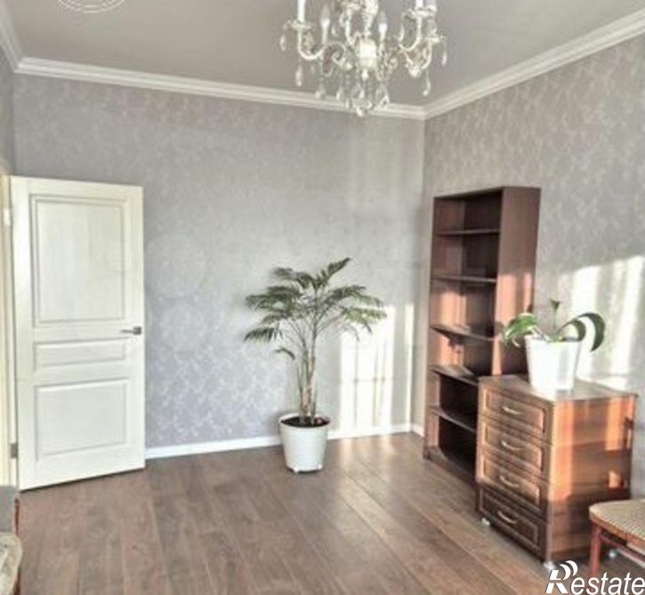 1-комн квартира ул им. 70-летия Октября, 1/5,  д. 1/5