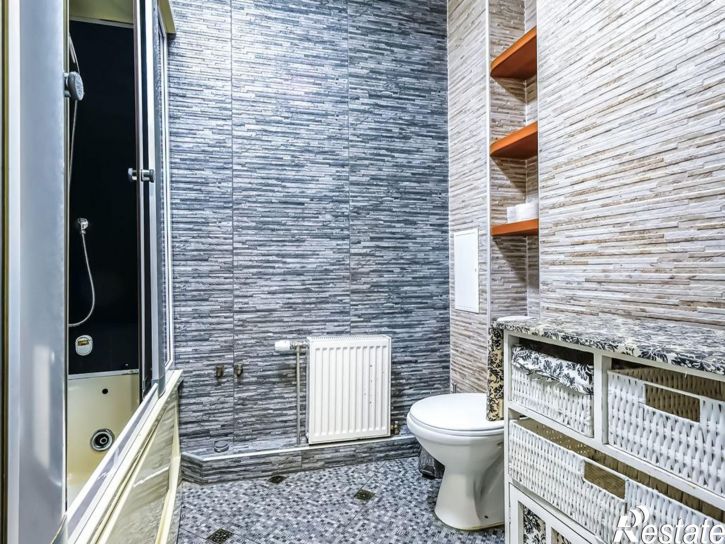 2-комн квартира ул им. Адмирала Крузенштерна, 6/3,  д. 6/3
