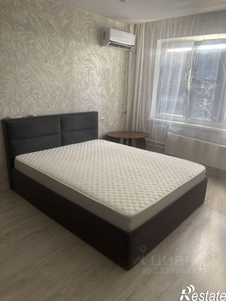 2-комн квартира ул им. Байбакова Н.К., 4,  д. 4
