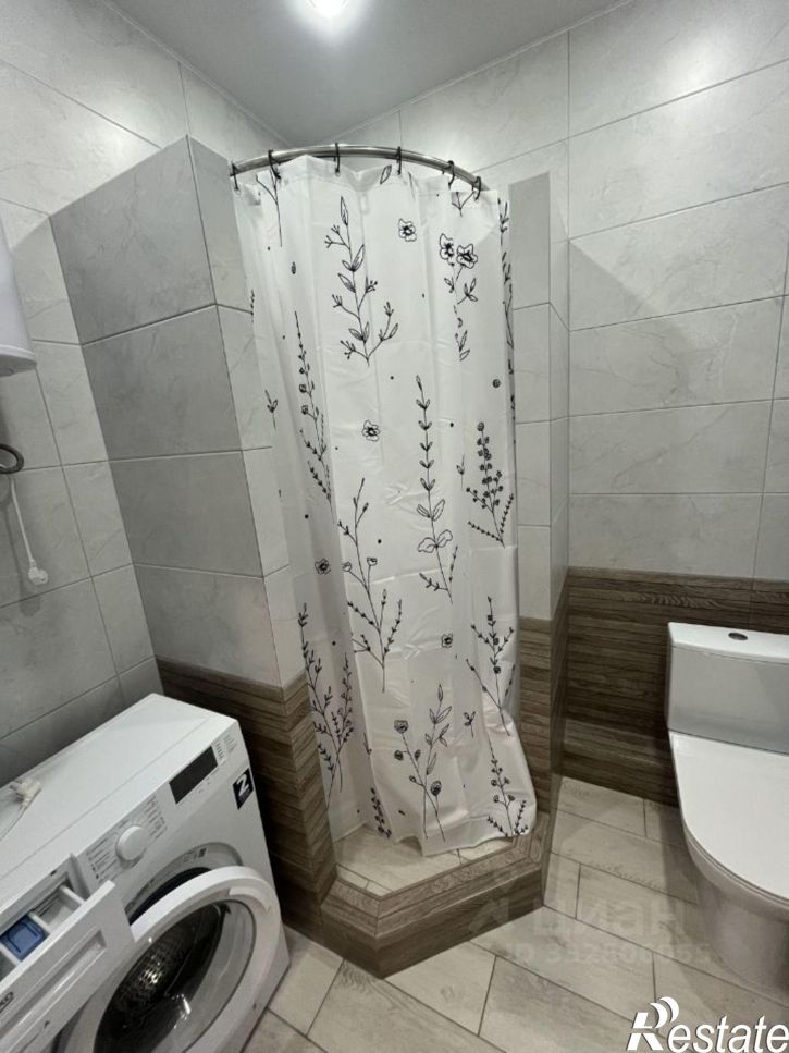 1-комн квартира ул им. генерала Корнилова, 9 2,  д. 9 2,  к. 2
