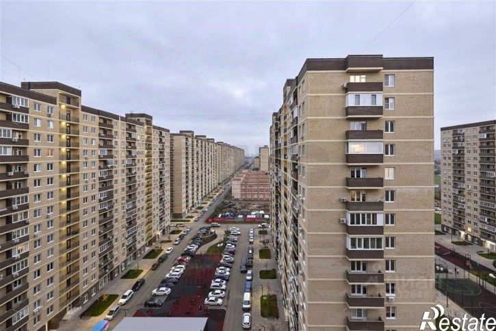 2-комн квартира ул им. лётчика Позднякова, 2 10,  д. 2 10,  к. 10