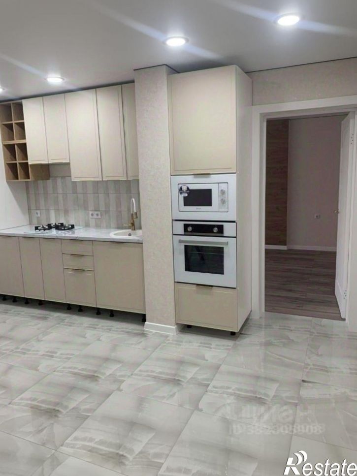 2-комн квартира ул им. 40-летия Победы, 35/2,  д. 35/2