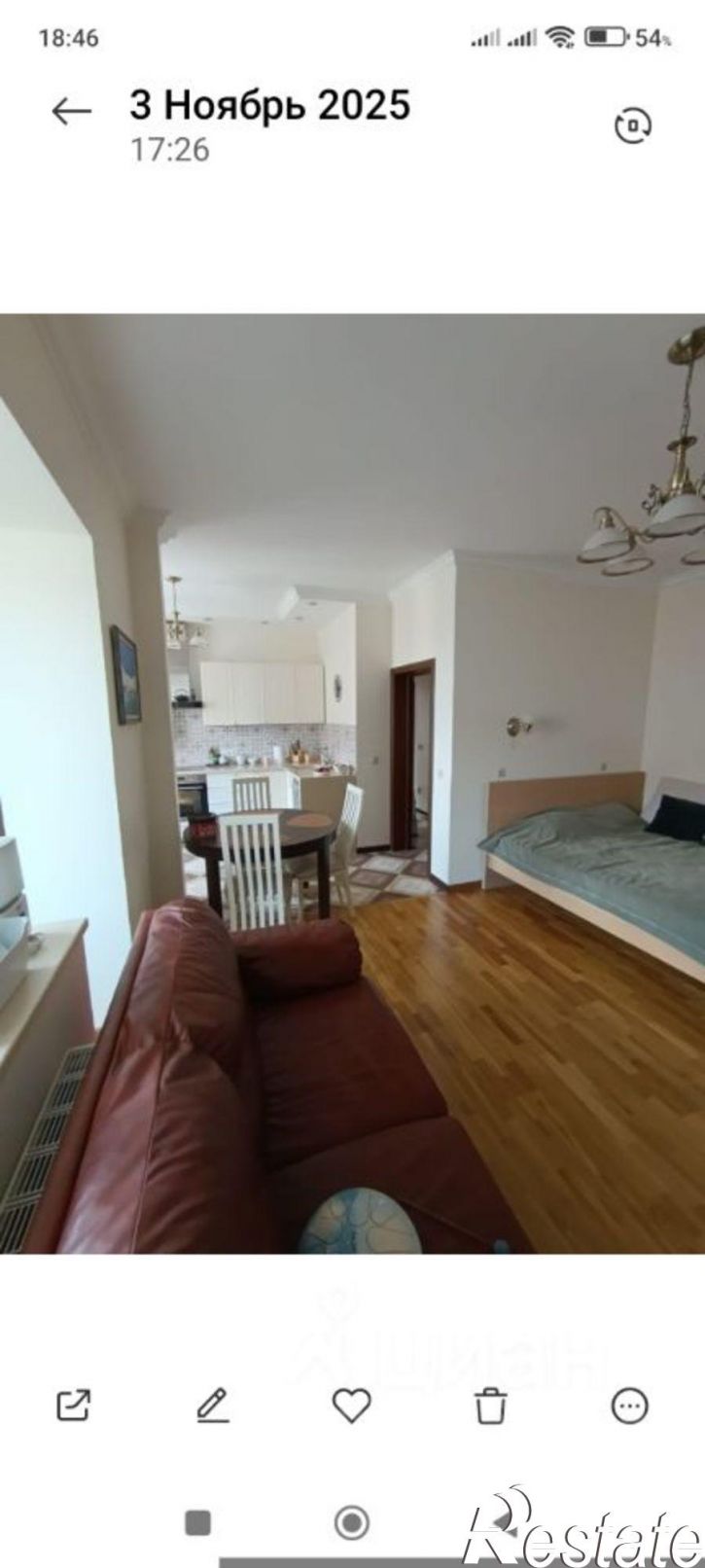 3-комн квартира ул им. 70-летия Октября, 1/4,  д. 1/4