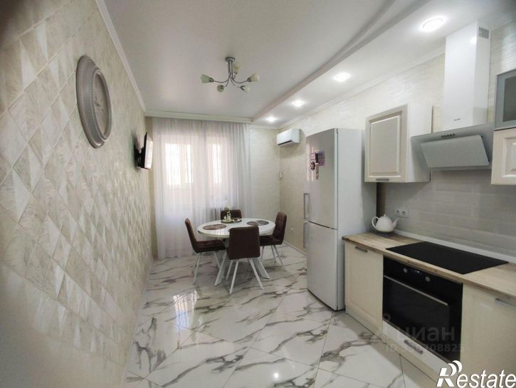 2-комн квартира ул им. Репина, 3 1,  д. 3 1,  к. 1