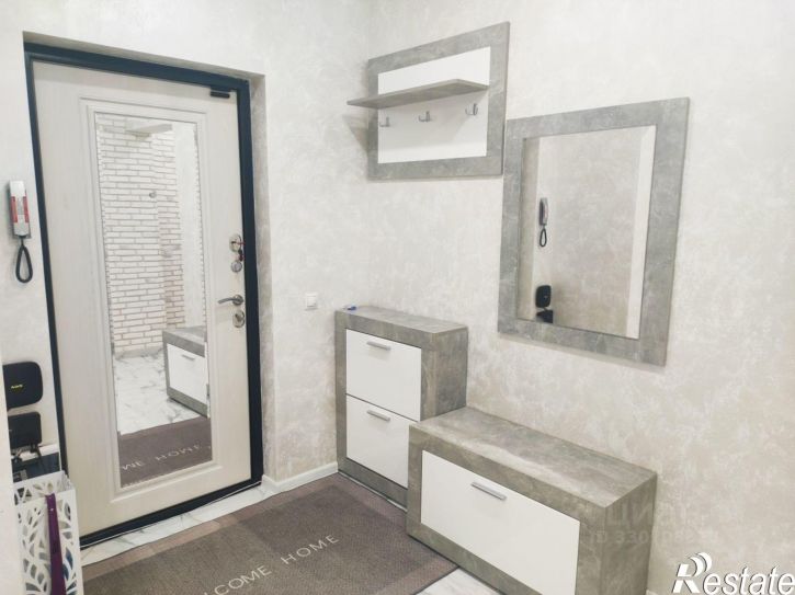 2-комн квартира ул им. Репина, 3 1,  д. 3 1,  к. 1