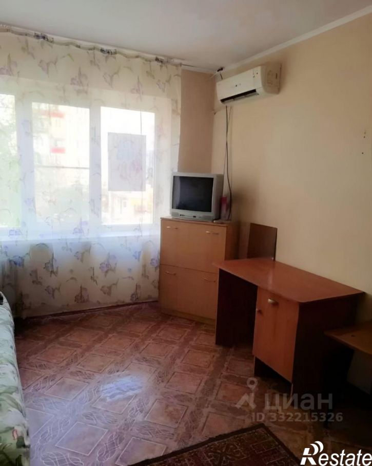 Комната ул им. Атарбекова, 52,  д. 52